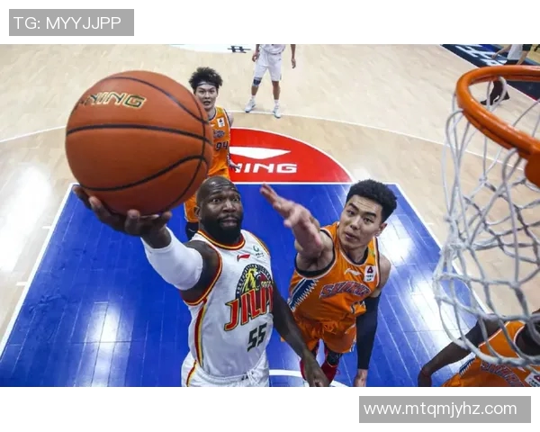 成都篮球队荣登个人能力排行榜首位其他球队紧随其后