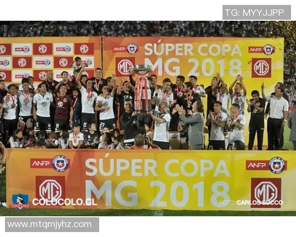 上海网球队的灵活性揭秘:如何在赛场上展现卓越表现与团队协作 上海网球队的灵活性揭秘:如何在赛场上展现卓越表现与团队协作