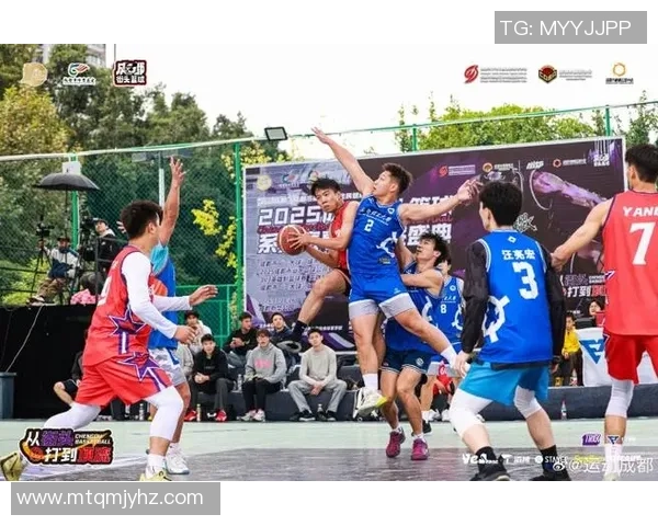 成都篮球队耐力表现惊艳全场创新高引发热议