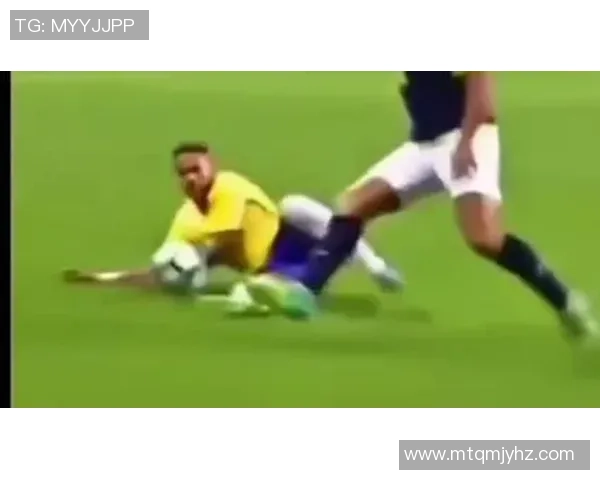 酒杯中的足球传奇与激情碰撞的精彩瞬间